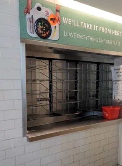 Photo of student view of tray return area in the University fo the Pacific cafeteria