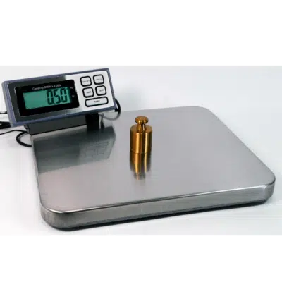 photo of a shipping scale